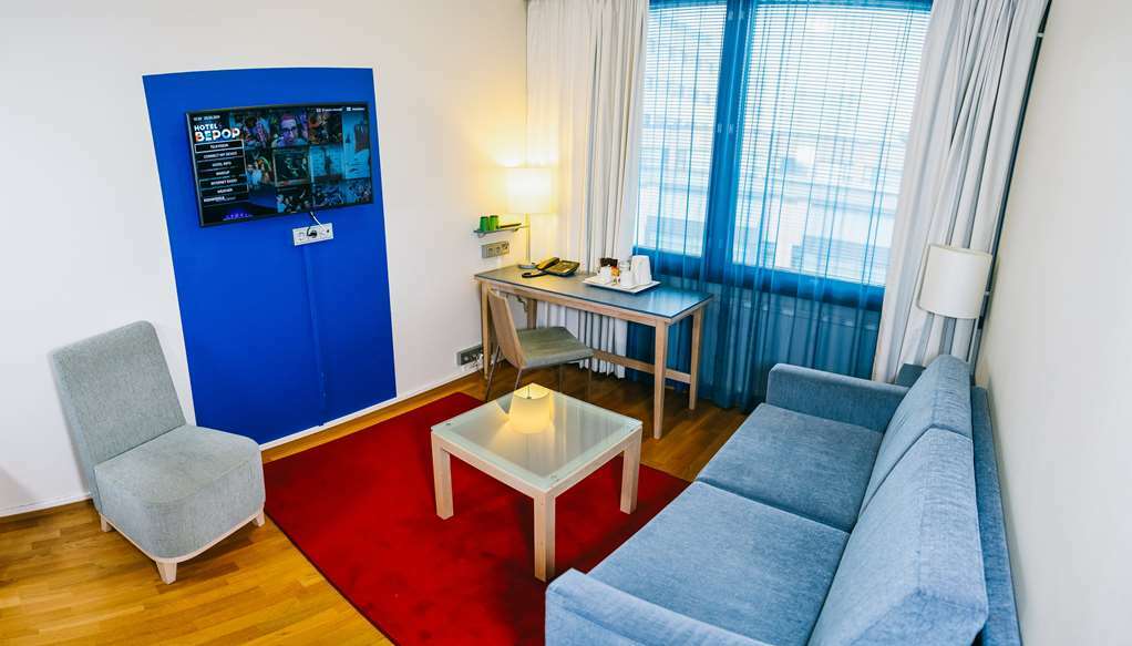 Hotel Bepop Pori Bilik gambar