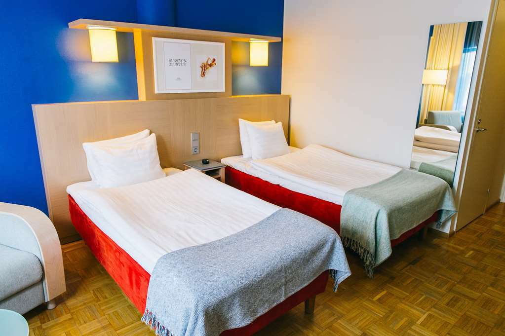 Hotel Bepop Pori Bilik gambar